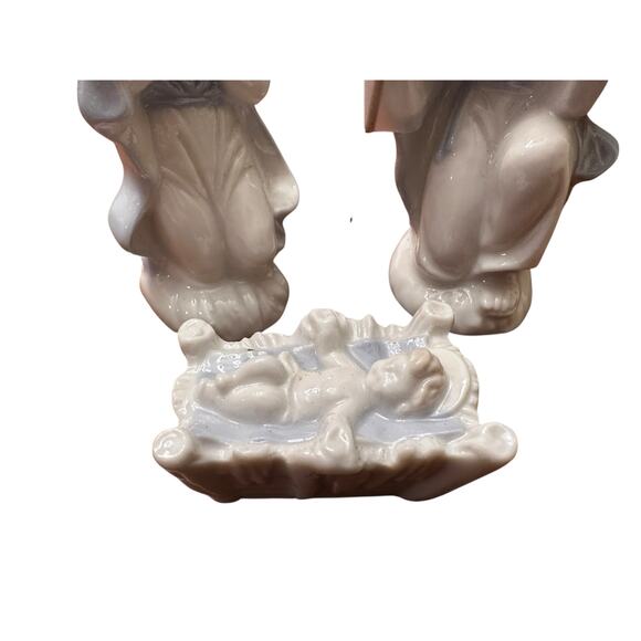 Vintage Lefton 3 Piece Nativity with Original Box 4” tall EPC - Picture 4 of 8